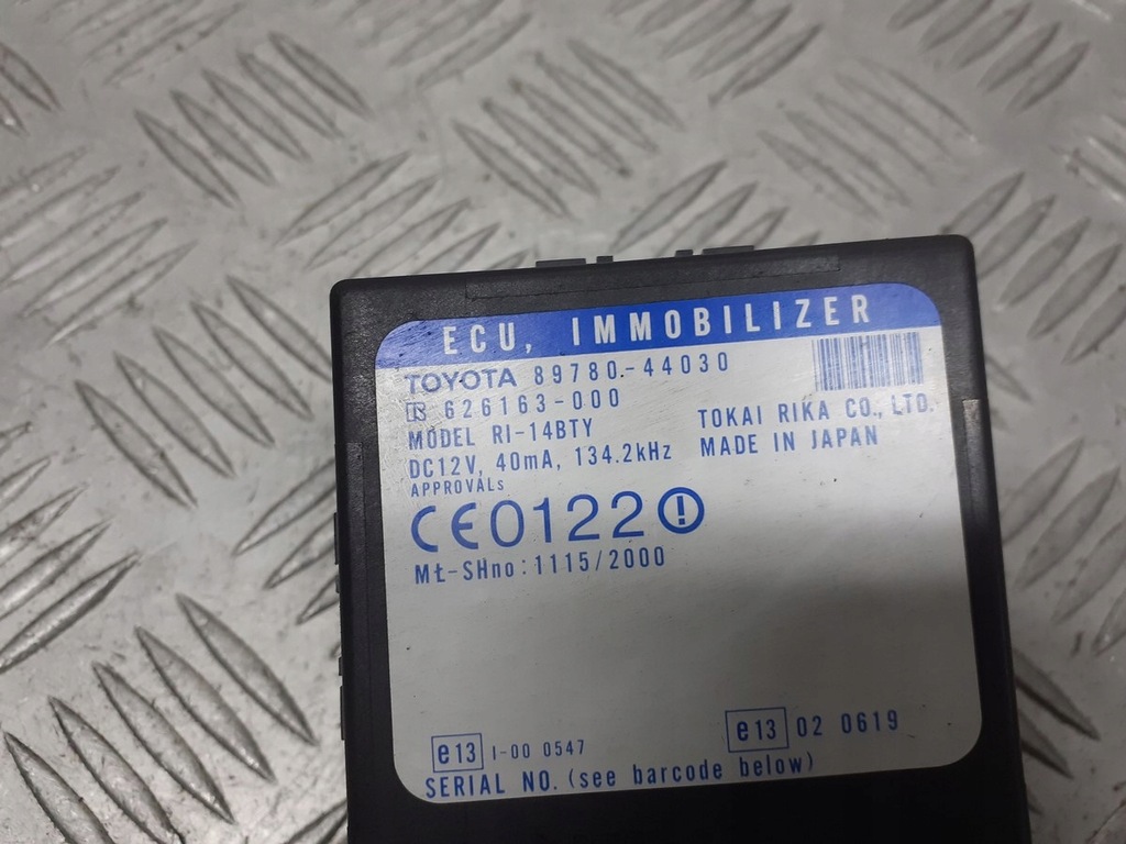 фото №4, Модуль імобілайзер toyota avensis verso