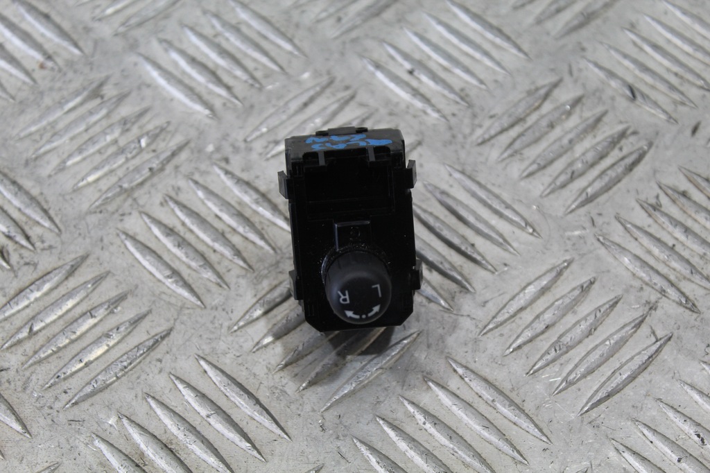 фото №1, Переключатель регулировка зеркал alaskan