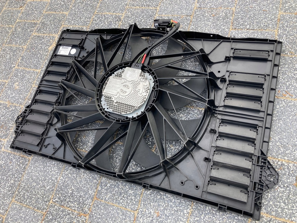 фото №8, Вентилятор радиатор porsche panamera 970 97010606106