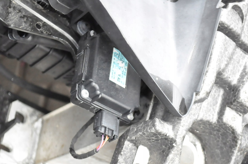 фото №12, Porsche macan pas передній радіатор вентилятор комплект 3.6 v6