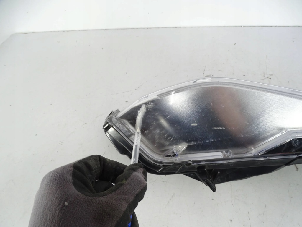 фото №4, Противотуманная фара led правый ford mustang vi 6 lift