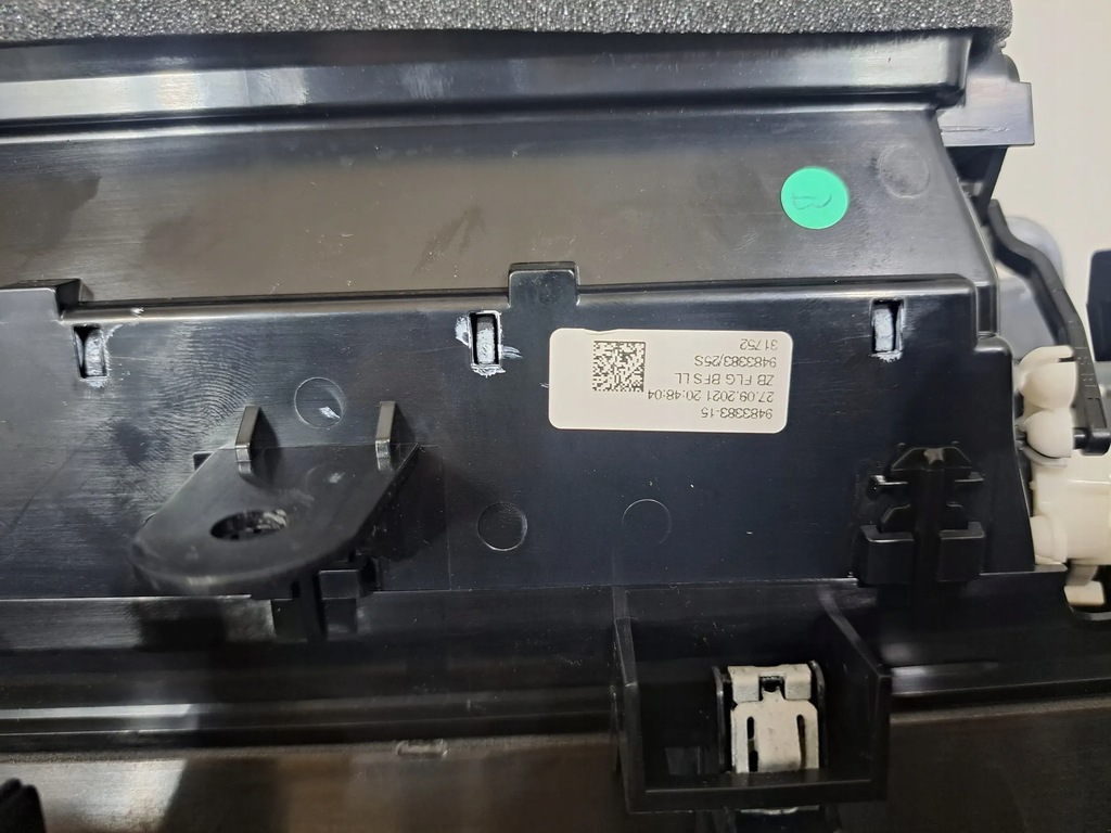 фото №14, Bmw 2 active tourer u06 2021 панелі приладова, консоль