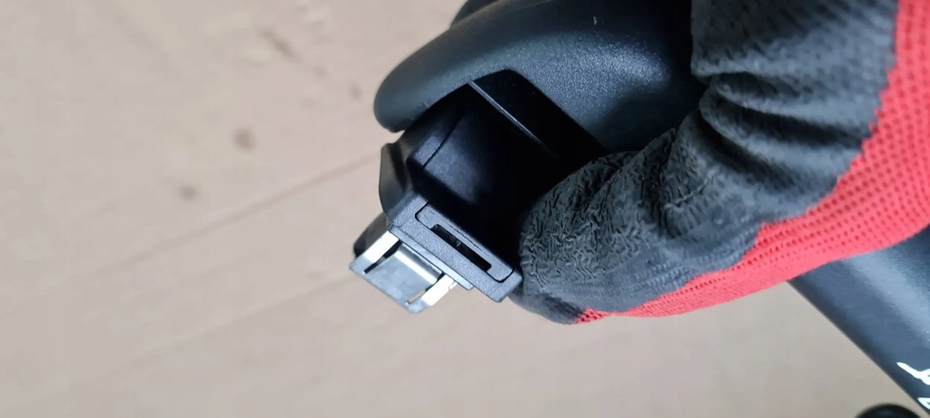 фото №8, Q5 80a sq5 ручка потолочный правая правый задняя sline czarna