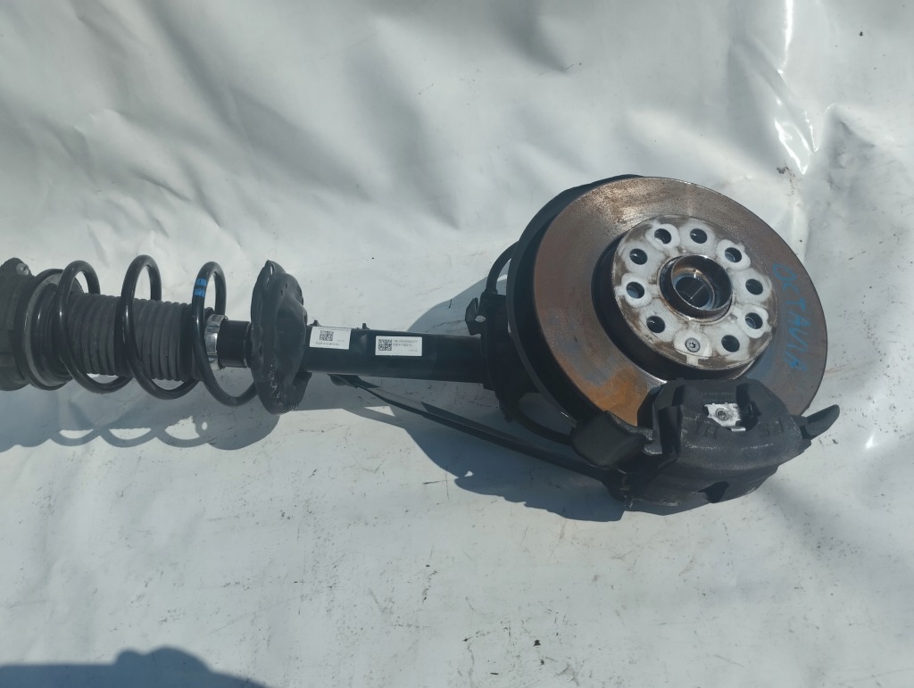 фото №1, Skoda octavia iii lift поворотный кулак амортизатор левый