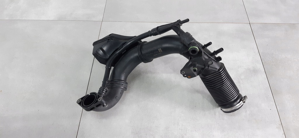 фото №1, Mercedes x247 w177 w118 шланг повітря труба a2820904100