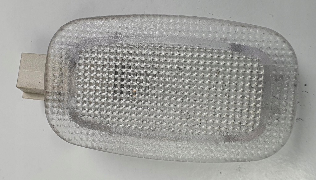 фото №1, Лампа освітлення салону mercedes w204 a2218200401