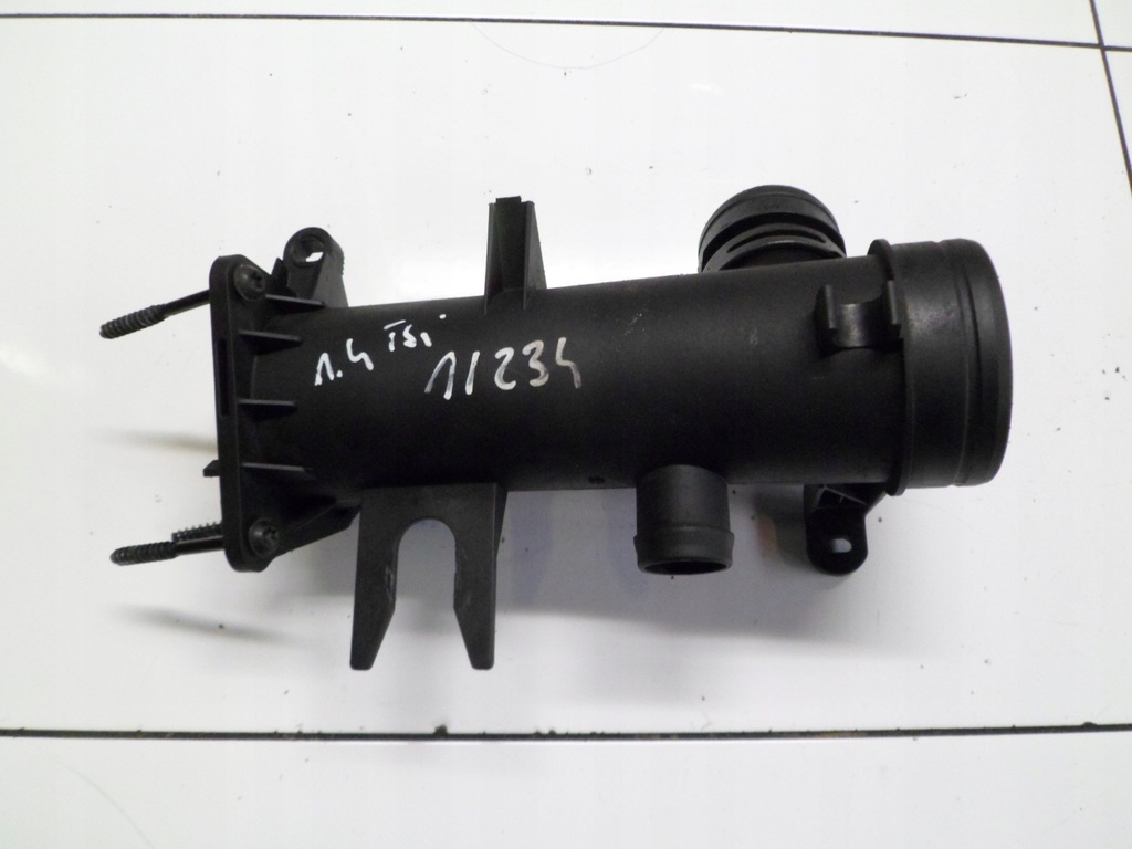 фото №1, Volkswagen оригінальний номер 03c129617d шланг труба повітрозабірник