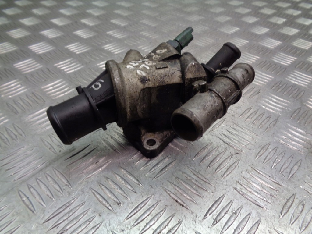 фото №1, Корпус термостата fiat doblo 1.9 jtd