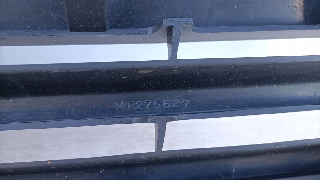 фото №7, Mitsubishi space wagon решётка радиатора решётка радиатора mr275627 ka7/040mr