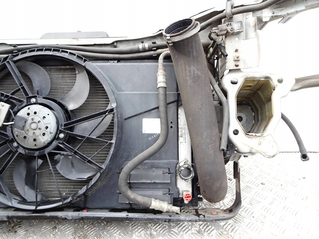 фото №7, Pas передній радіатор kpl. радіатор kpl. volvo c70 ii v50 s40 c30 2.5 t5