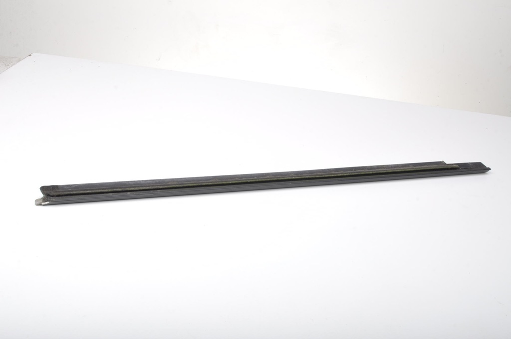 фото №8, Maserati ghibli iii молдинг дверь левая перед