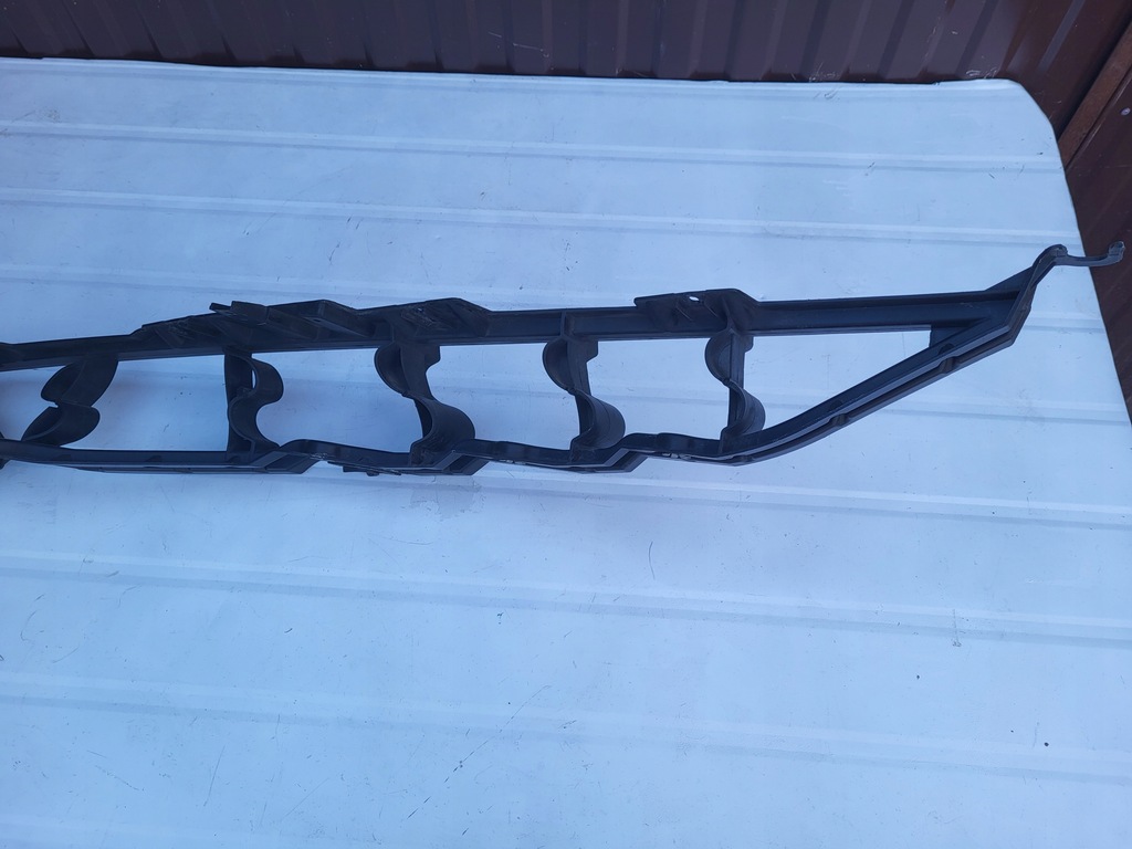 фото №9, Направляющая кронштейн крыла правый - bmw x5 e70 x6 e71