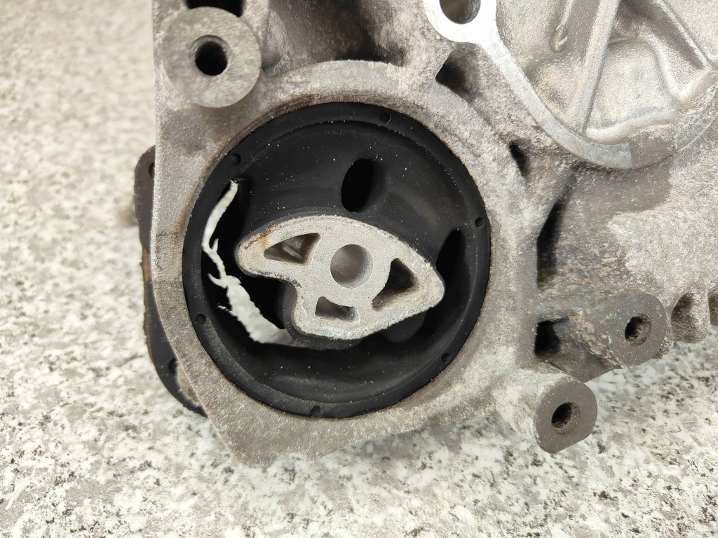 фото №16, Bmw f20 f30 f10 редуктор коробки передач регулятор atc35l 8643153 8643149