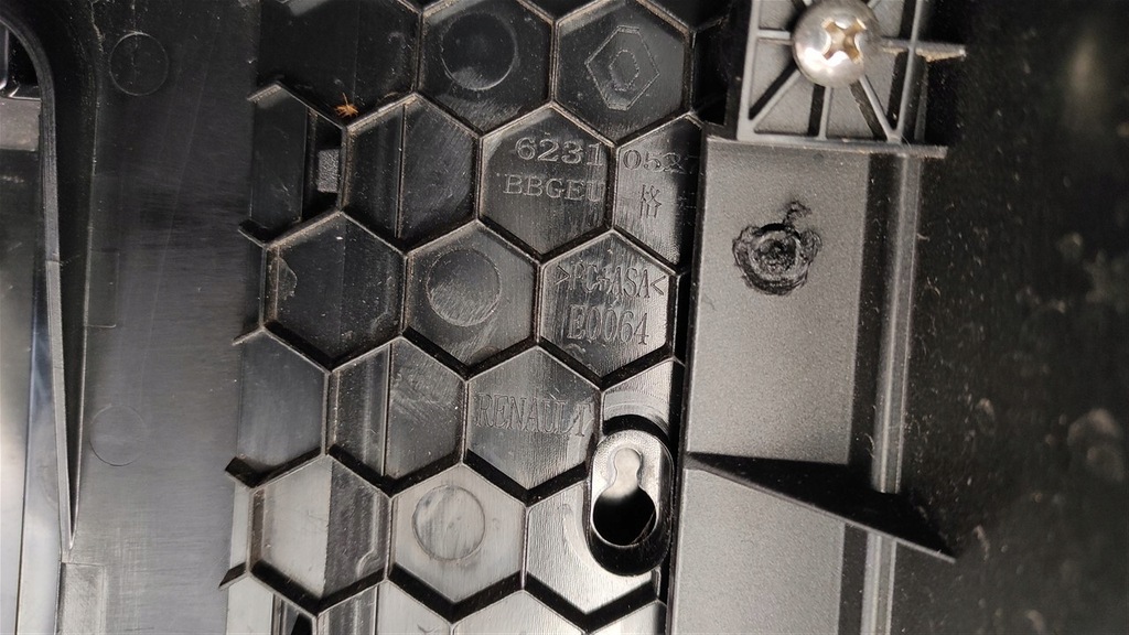 фото №7, Решётка радиатора решётка радиатора dacia spring po 2020