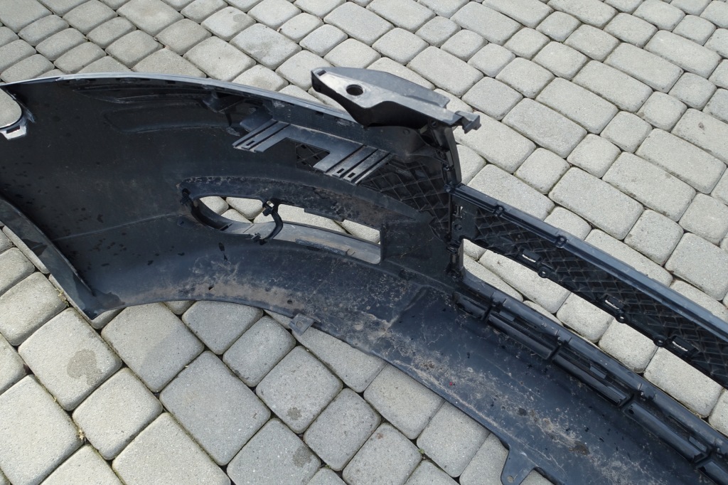 Audi a3 8p0 05-08 бампер передній оригінал Зі Шроту