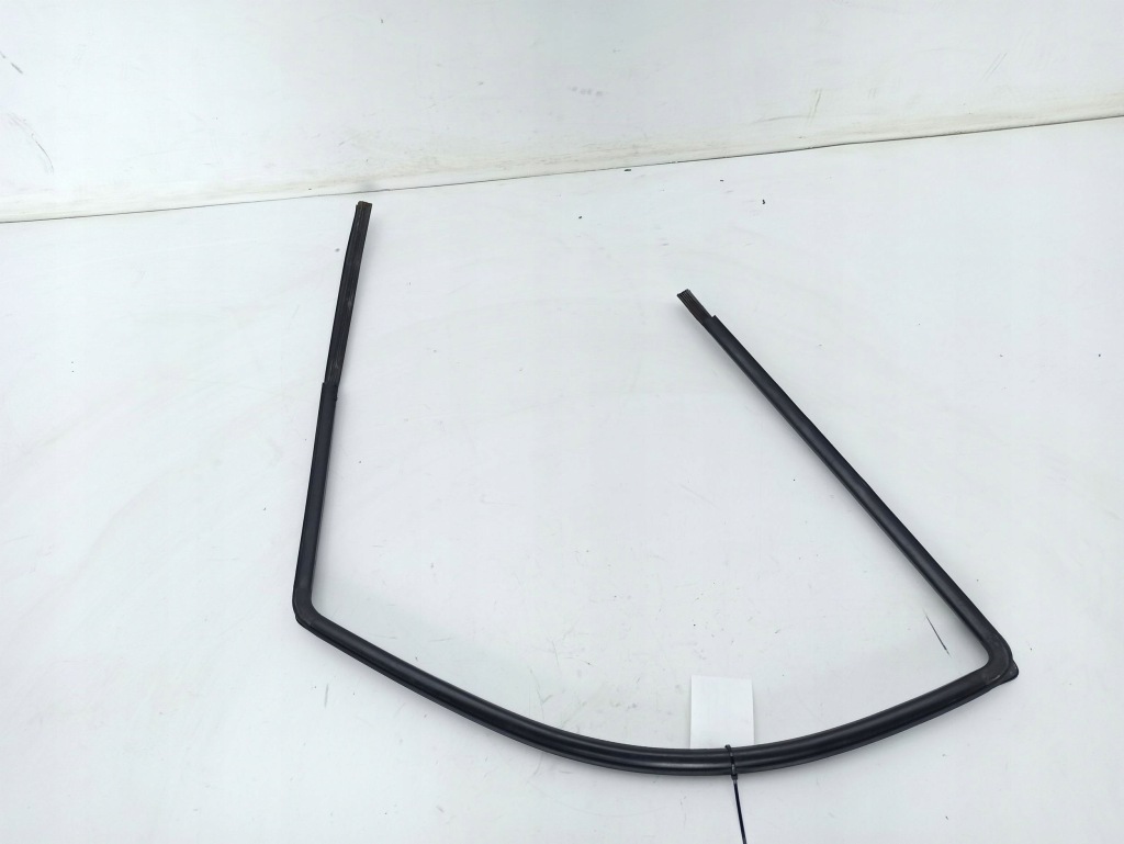 Прокладка скло купе ліва сторона mercedes-benz vito viano w639 a6397200017 Київ