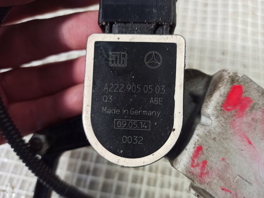 фото №6, Mercedes w205 датчик выравнивание задняя a2229050503