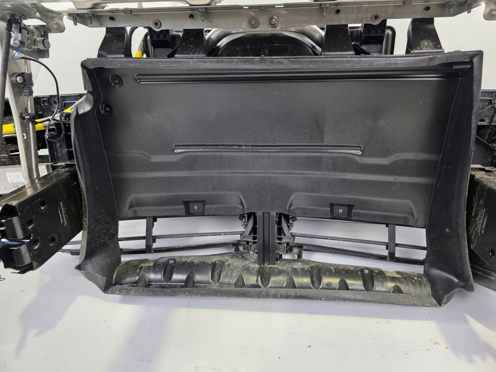 Ремень передний радиатор bmw ix i20 drive40 радар 8666817 Цена