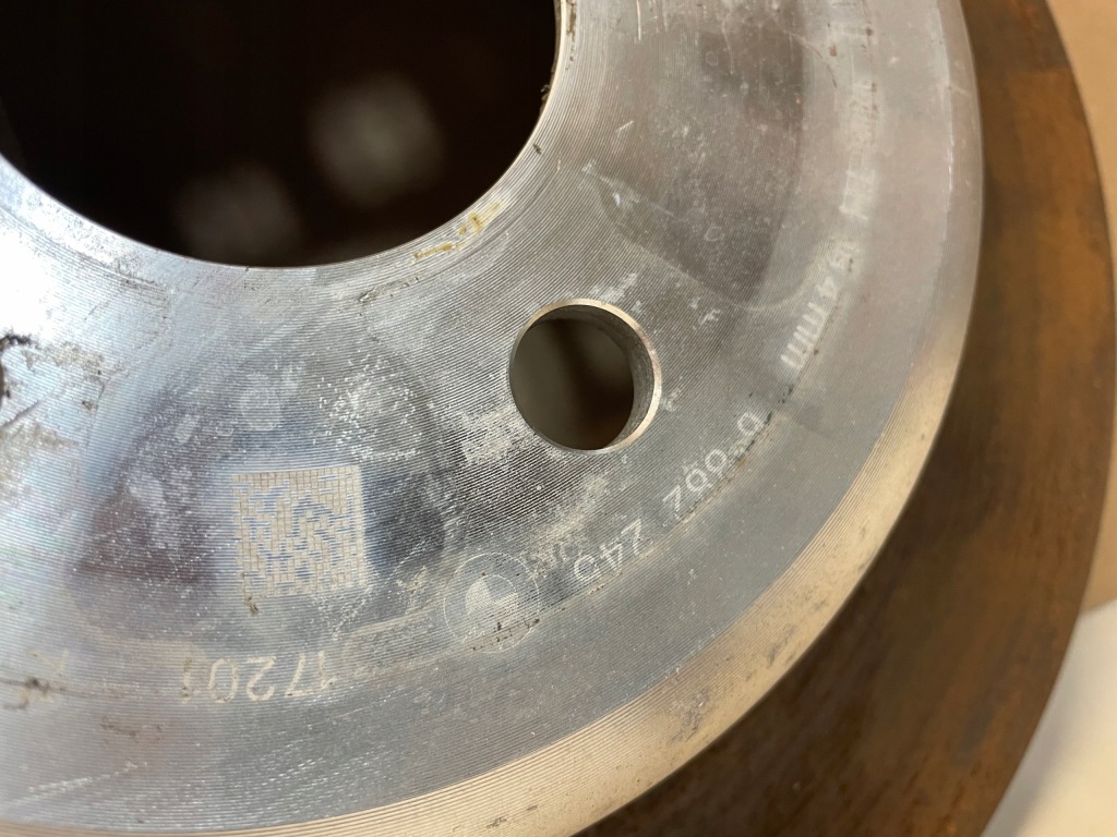 фото №8, Гальмівні диски гальмівні задня 330x20 + гальмівні колодки + датчик комплект bmw 3 g20 330ix