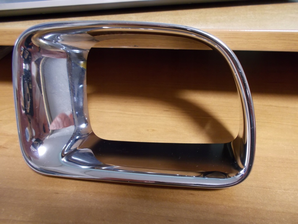 фото №1, Решётка впуск правая mini countryman r60 9803940 оригинал