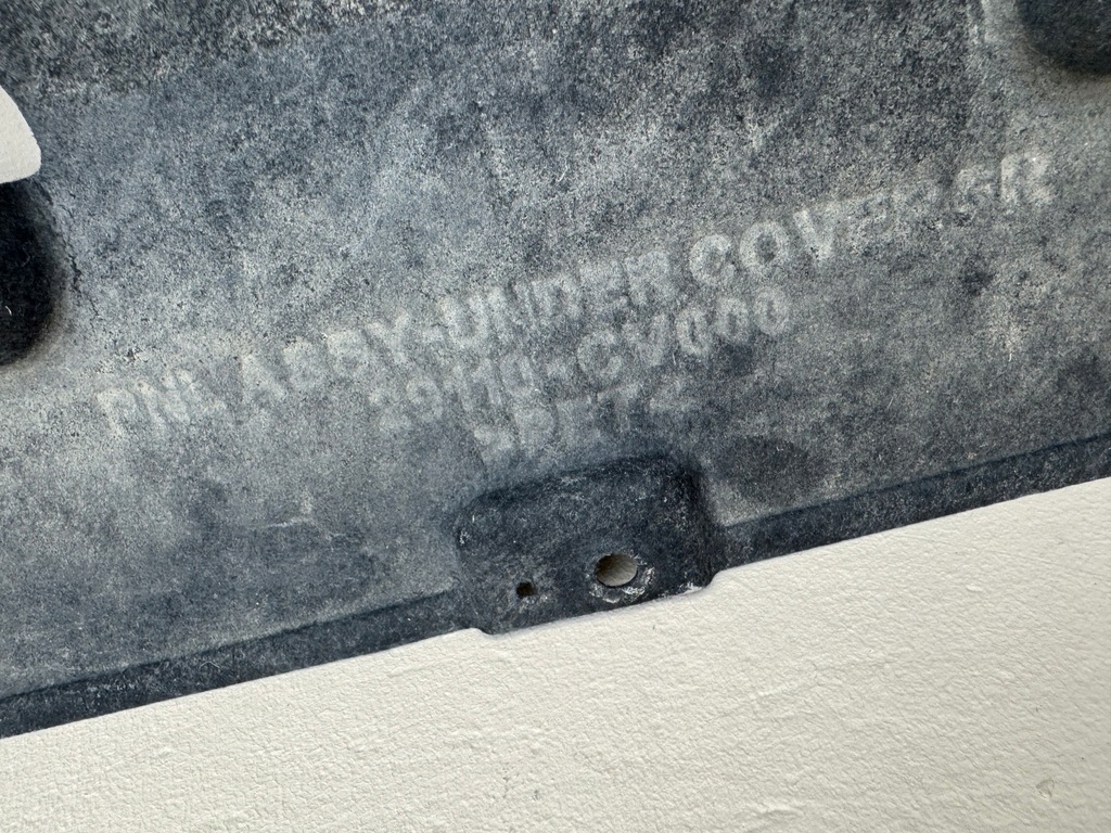 фото №13, Kia ev6 22r- плита защита pod двигатель двигателя перед 29110-cv000