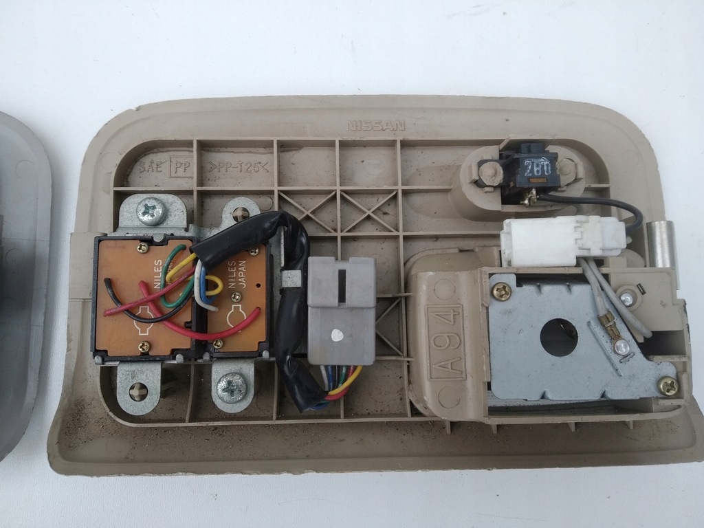 фото №5, Лампа свет салона кабины nissan x-trail t30