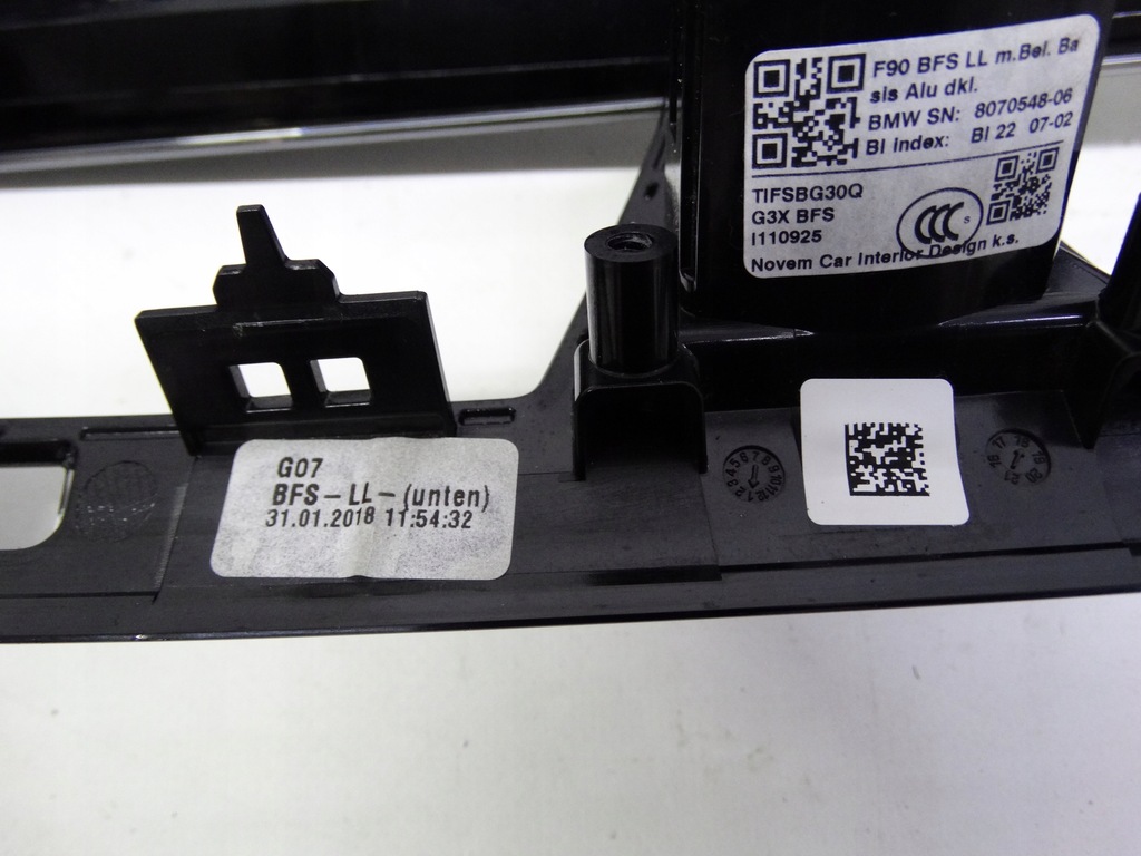 фото №15, Bmw m5 f90 18-23 dekor консолі панелі приладової панелі 8070548 alu карбон