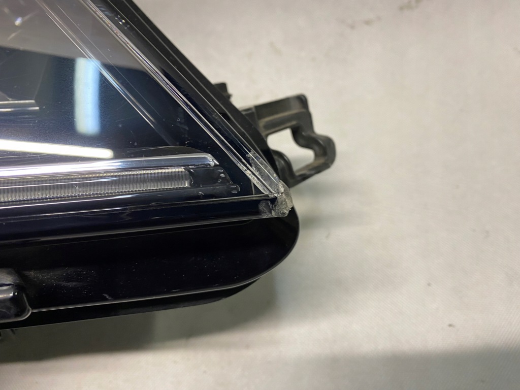 фото №2, Фара правый перед skoda kodiaq full led