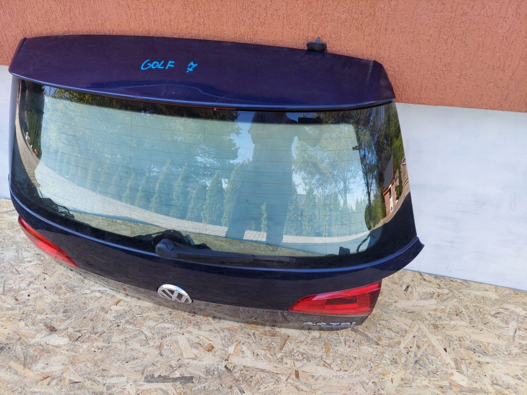 фото №4, Комплектная крышка багажника багажника vw golf vii лампы
