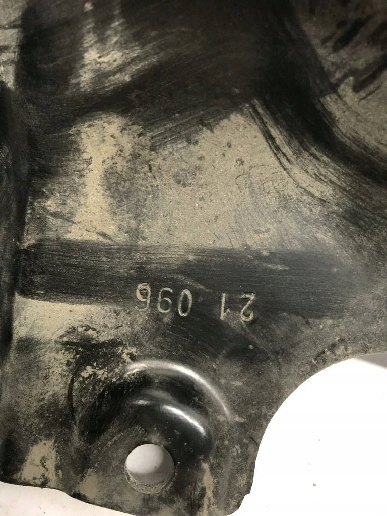 фото №6, Захист плита підвіска кронштейн акумулятора задня задня tesla model 3 1089308-01-