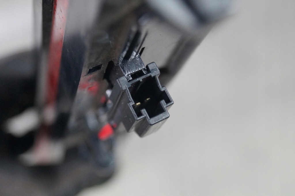 фото №5, Світло стоп isuzu trooper ii monterey