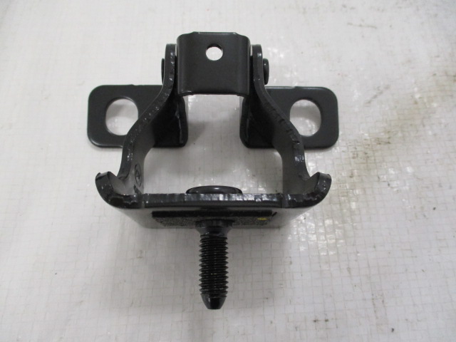 фото №1, 3008 ii петля задний крышки багажника