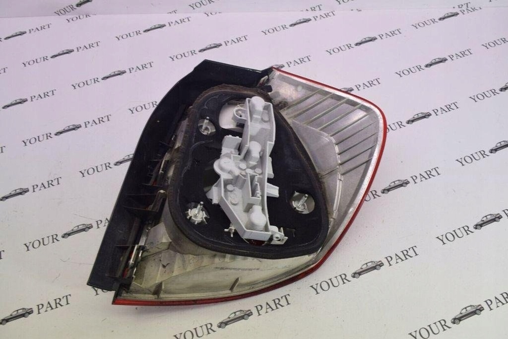 фото №9, Лампа левая задняя bmw 1 e87 7164855 3.0l бензиновый 2004