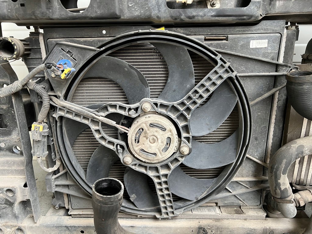 фото №8, Pas передний радиатор fiat 500 1.3 d