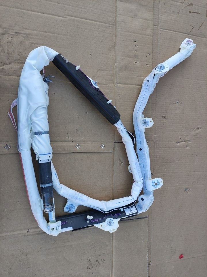 фото №10, Jeep grand cherokee wl консоль панель приладів шторки безпеки