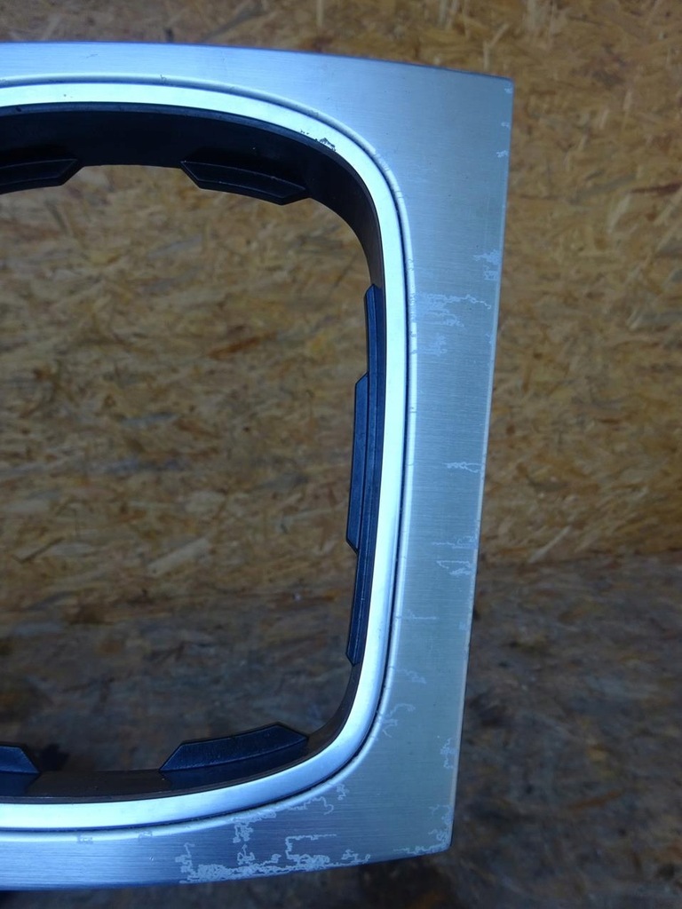 фото №12, Audi a3 8p 8p4 5d sportback накладки декоры дверь рамка механическая коробка передач s-line