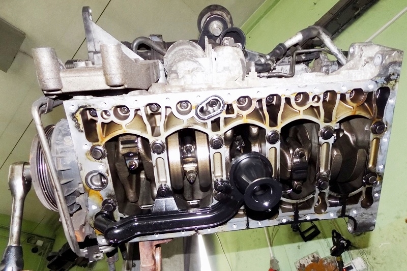 фото №13, Volvo v70 ii s80 05r двигатель 2.4 d5 d5244t