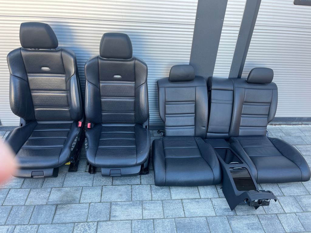 Купить Mercedes w218 cls218 cls 218 6.3 amg сиденье сиденья заднее сиденье