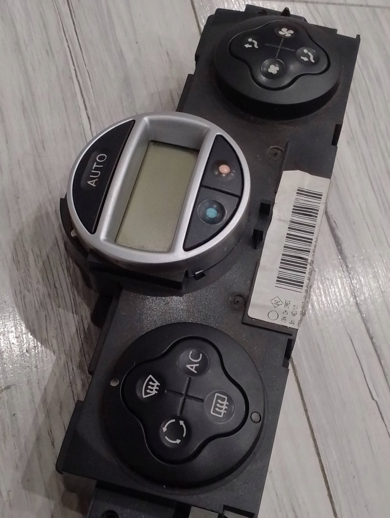 фото №3, Панель обдув кондиціонера renault scenic ii 8200344842