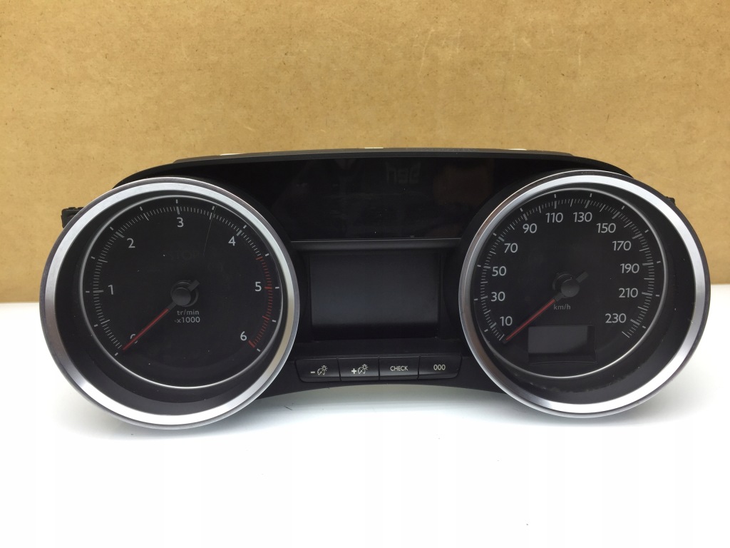 Купити Peugeot 508 рестайлінг  лічильник дисплей європа