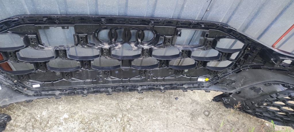 фото №10, Audi q8 4m8 s-line lift бампер перед передній 4m8807437l k решітка