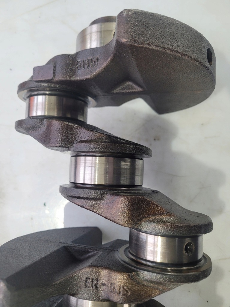 Wał колінчастий n43b20a n43 2.0b Доставка