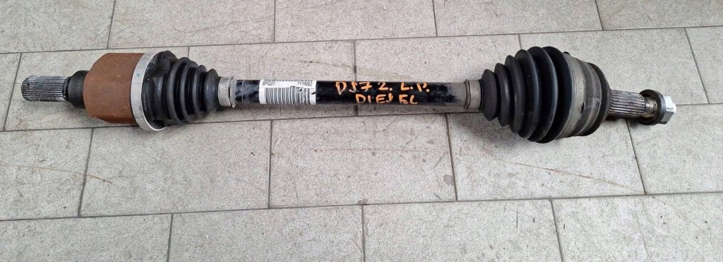 Купить Приводной вал левая короткий ds7 crossback 1.5d 9812220480