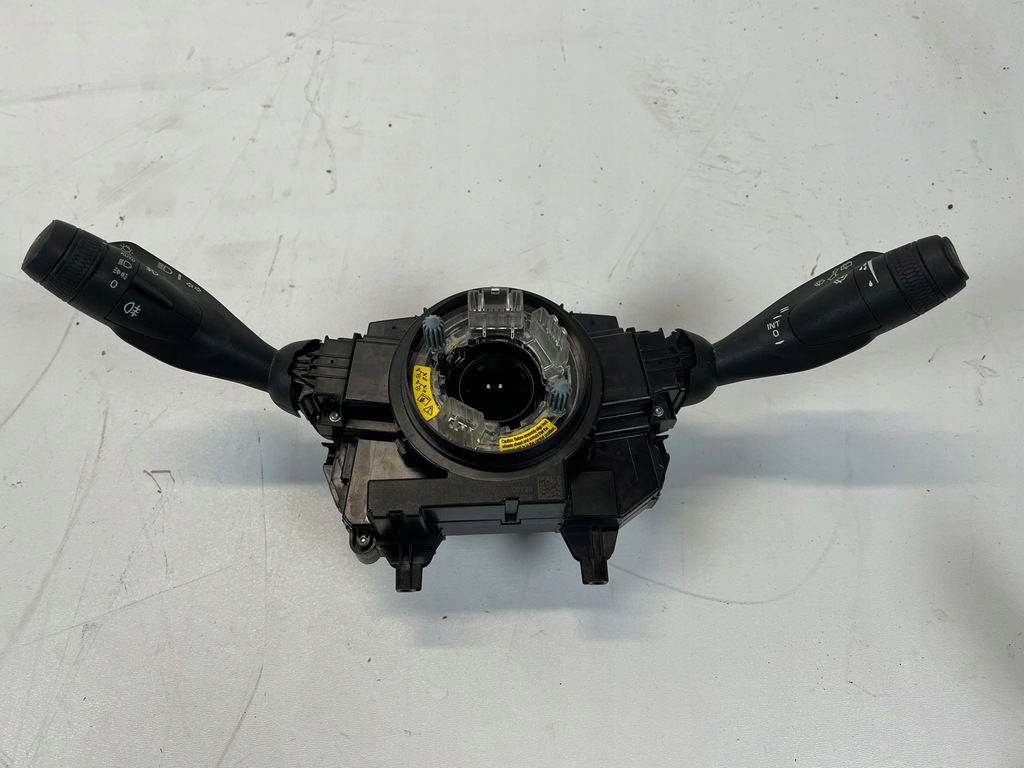 фото №1, Volvo xc60 ii перемикач pod кермо стрічка