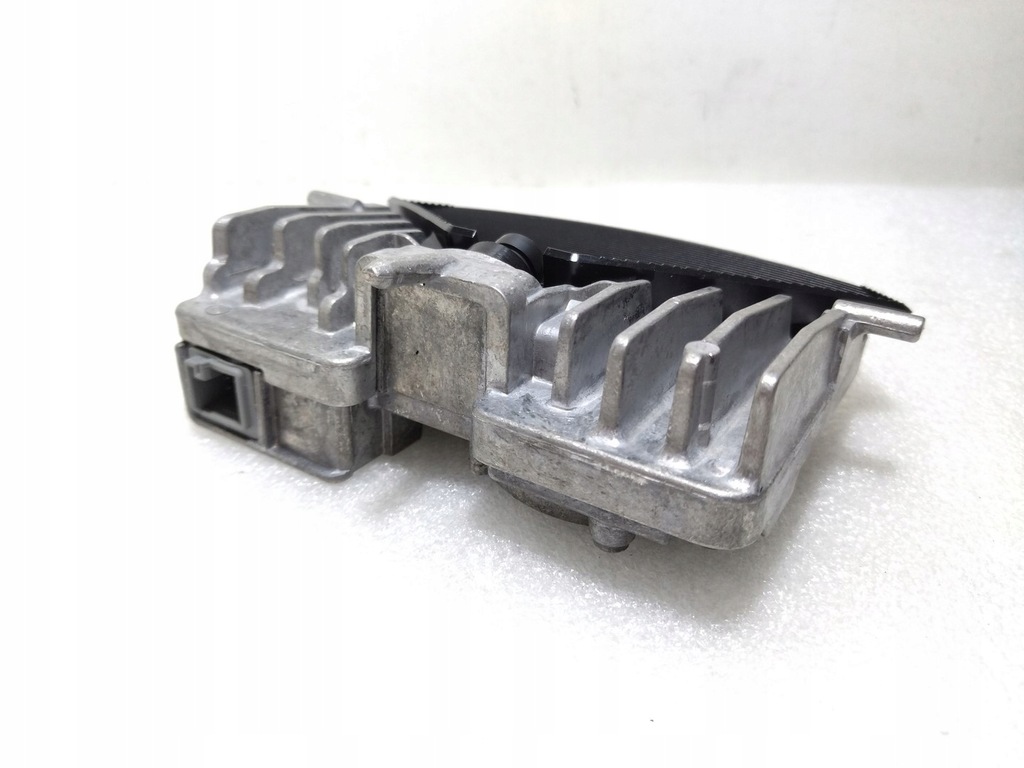 фото №4, 32294431 -aa камера асистент перемикання поперечина руху радар volvo xc60 ii