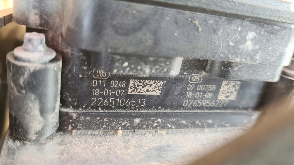 Mercedes vito w447 2.2d насос abs a4479008609 в Украине