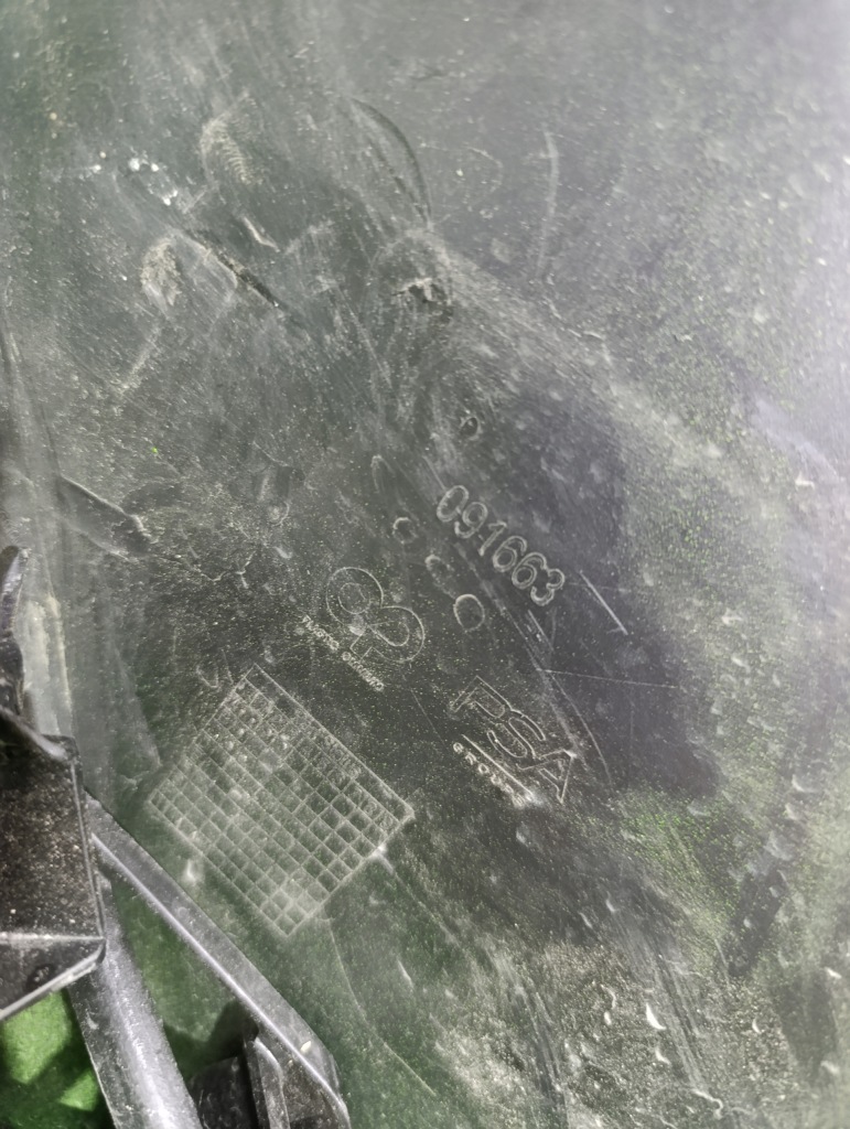 фото №11, Opel mokka b ii 2 20r- бампер перед передній om решітка dół