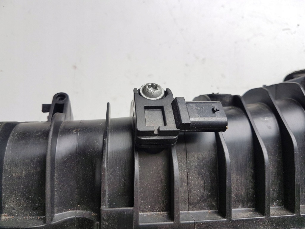 фото №7, 2017 bmw 1 f20 f21 коллектор впускной  80799106