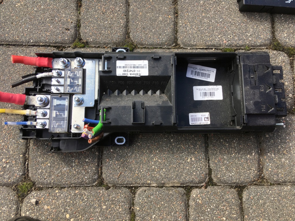 фото №1, Ford transit mk8 custom корпус запобіжників