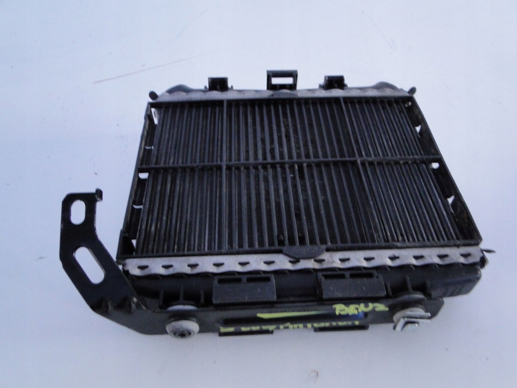 фото №7, Mercedes s klasa 223 w223 радіатор wody w праве підкрилок amg a0995003701